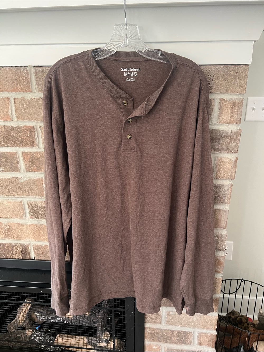 Saddlebred Men's Long-Sleeve Henley in Warm Brown